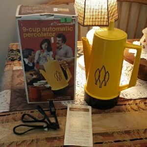 VTG Cornwall 9-Cup Automatic Percolator Coffee Pot Maker LIKE NEW W / Box